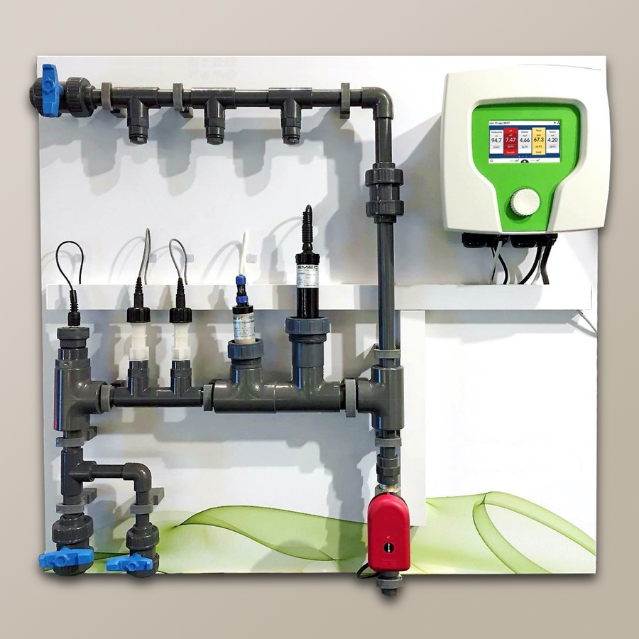 Sistema Centurio Tower manifold tubi torri evaporative